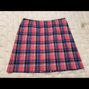 Lilly Pulitzer skirt.  Size 10.  19 inch length.